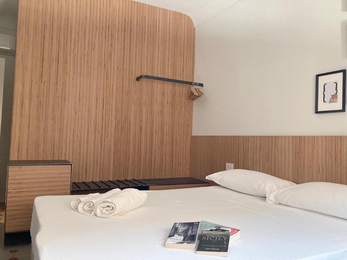 Sognalibro Bed And Books Bed and Breakfast Ραγκούσα Εξωτερικό φωτογραφία
