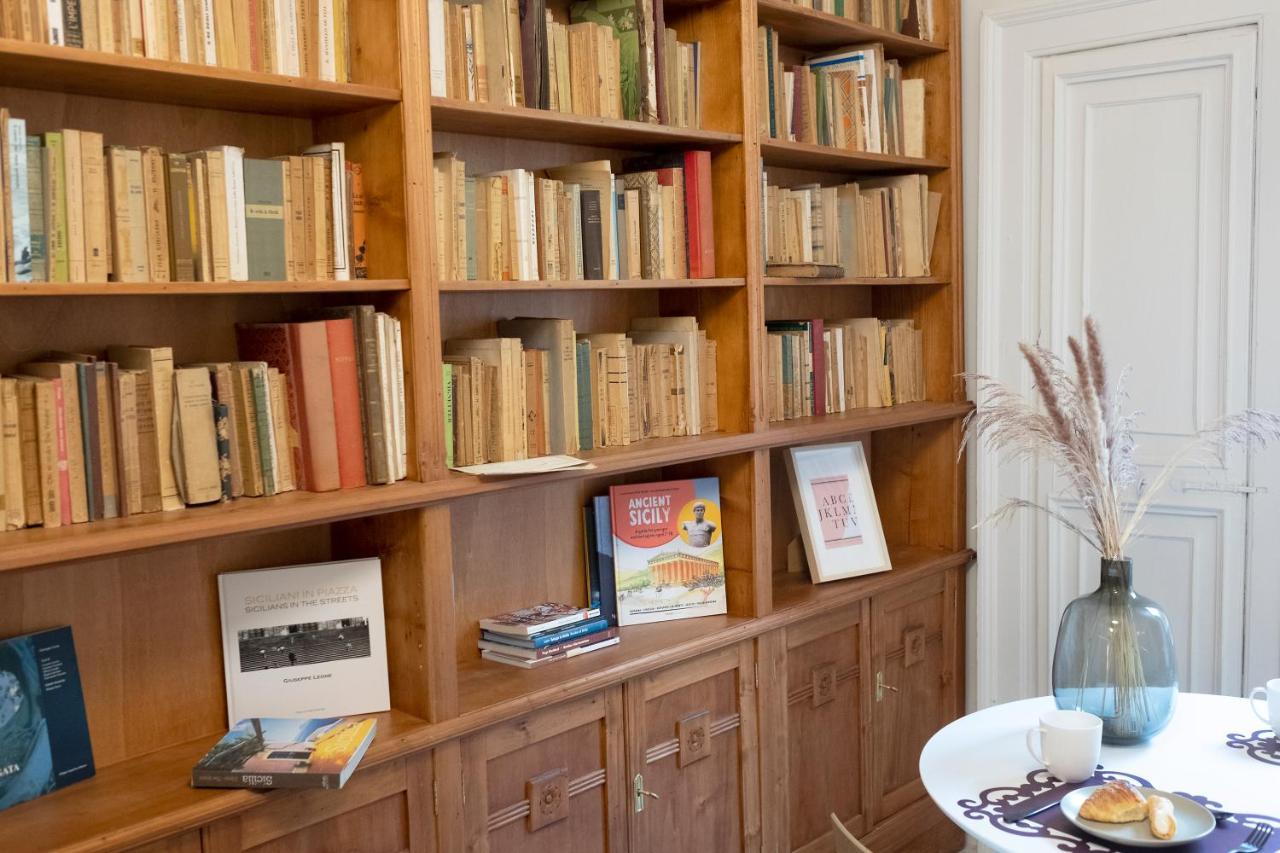Sognalibro Bed And Books Bed and Breakfast Ραγκούσα Εξωτερικό φωτογραφία